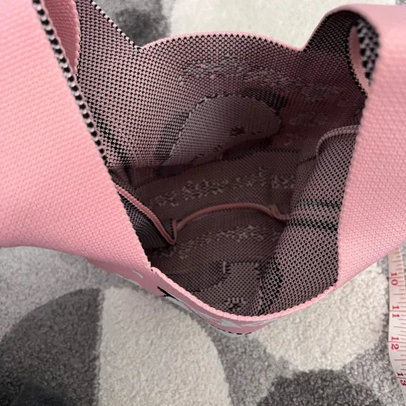 Mini tote style knit bag - Picture 6 of 8